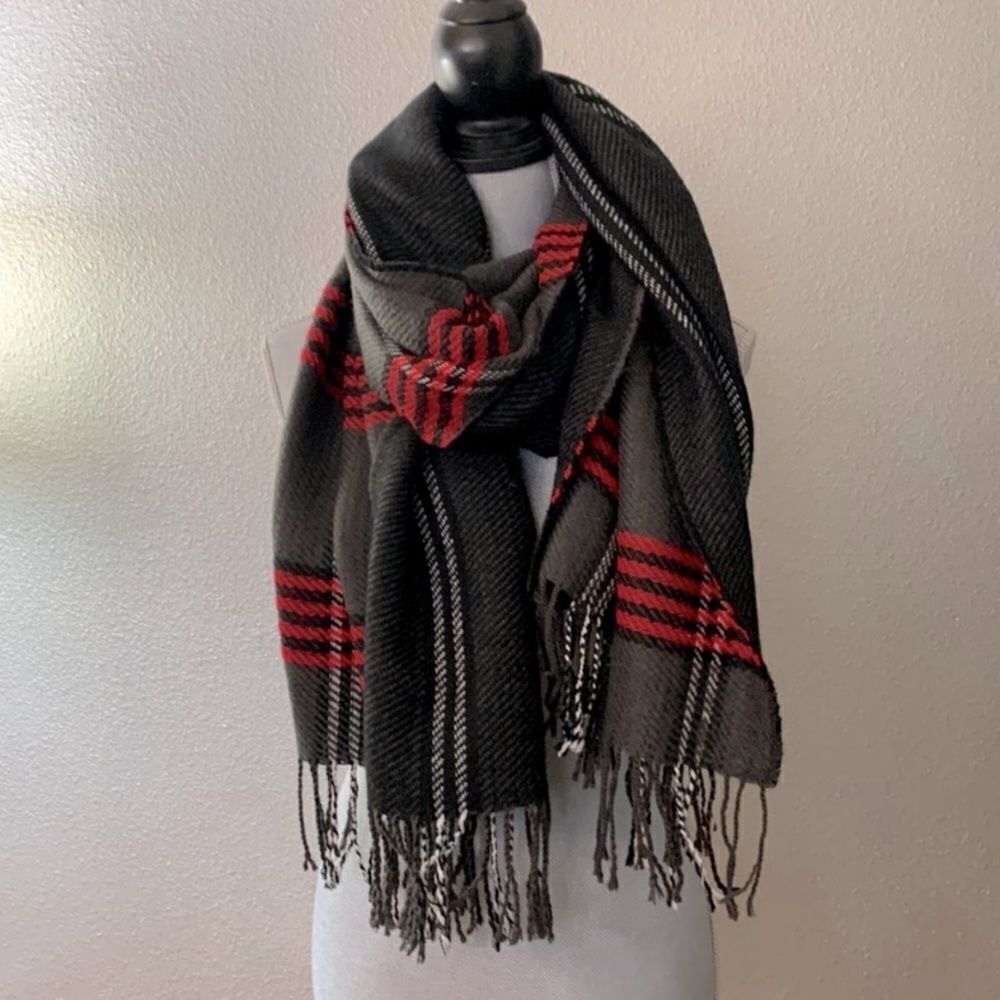 🟢3 for $20—-BLANKET Plaid Scarf fringed red/black/gray reversible